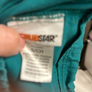 Worn twice. No frays at bottom. Cat home non smoker. I washed, bag for sale